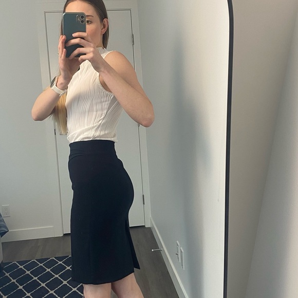 Zara Collection Black Pencil Skirt - Wool Like Material - XS - Picture 3 of 6